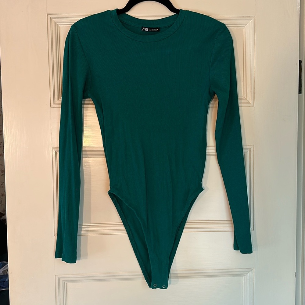 Zara Ribbed Bodysuit